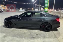 جنسس G70